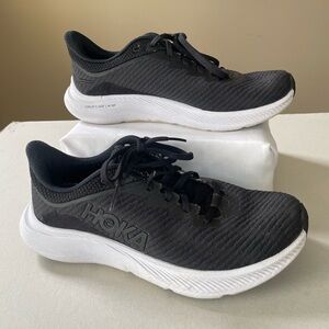 HOKA Solimar Running Shoes Sneakers Black White Size 7.5B